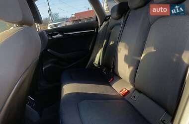 Хэтчбек Audi A3 2016 в Виннице