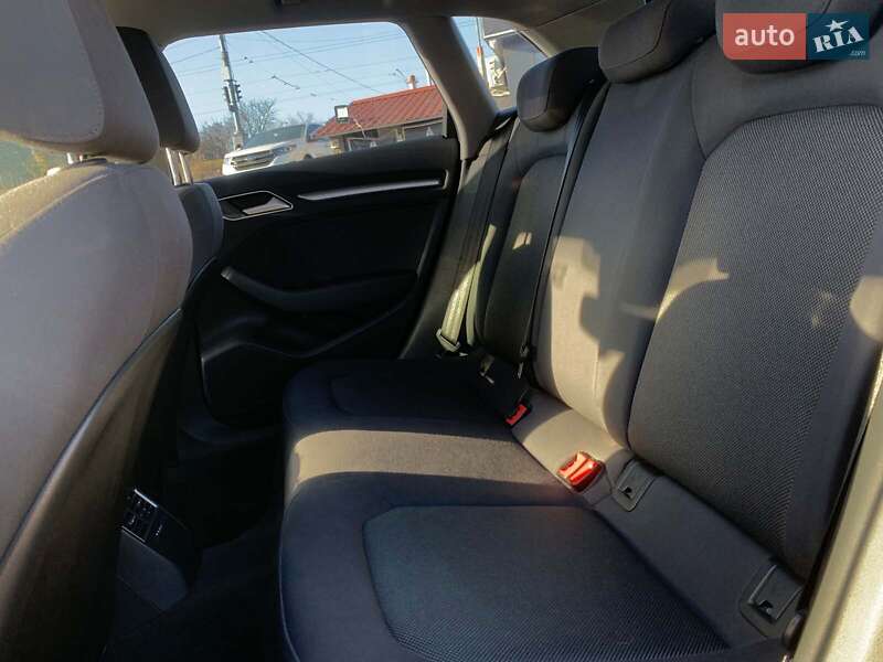 Хэтчбек Audi A3 2016 в Виннице