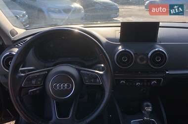 Хэтчбек Audi A3 2016 в Виннице