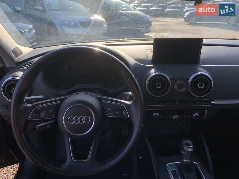 Хэтчбек Audi A3 2016 в Виннице