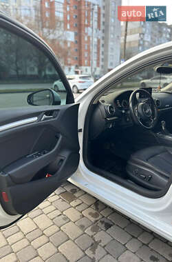Седан Audi A3 2014 в Хмельницком