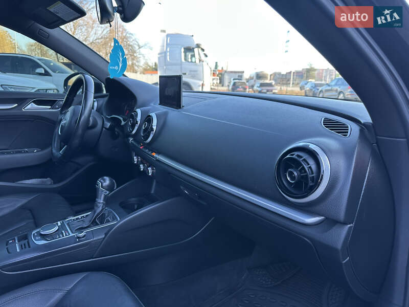 Седан Audi A3 2015 в Мукачевому фото 26 Седан Audi A3 2015 в Мукачевому