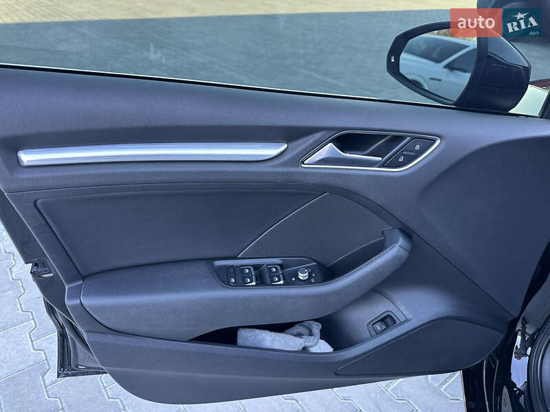 Седан Audi A3 2015 в Мукачевому фото 35 Седан Audi A3 2015 в Мукачевому