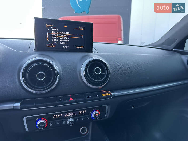 Седан Audi A3 2015 в Мукачевому фото 37 Седан Audi A3 2015 в Мукачевому