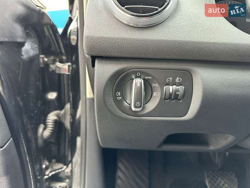 Хетчбек Audi A3 2011 в Києві фото 10 Хетчбек Audi A3 2011 в Києві