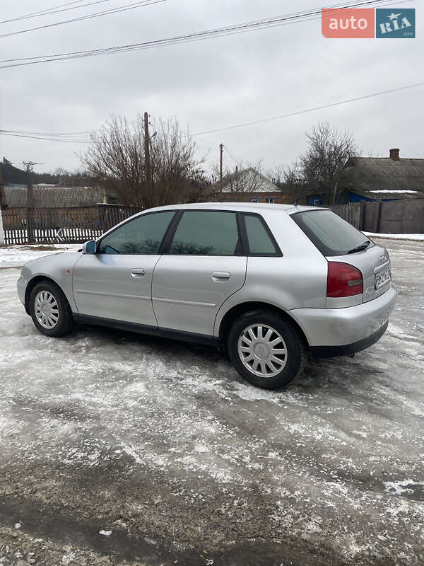 Хэтчбек Audi A3 2000 в Ахтырке