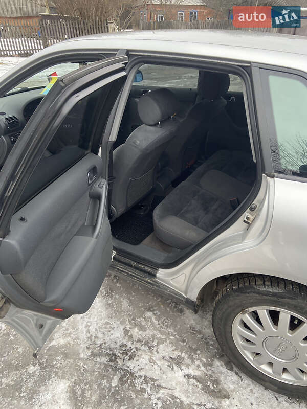 Хэтчбек Audi A3 2000 в Ахтырке