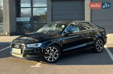 Седан Audi A3 2014 в Чернігові