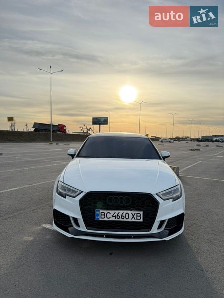 Седан Audi A3 2018 в Львове