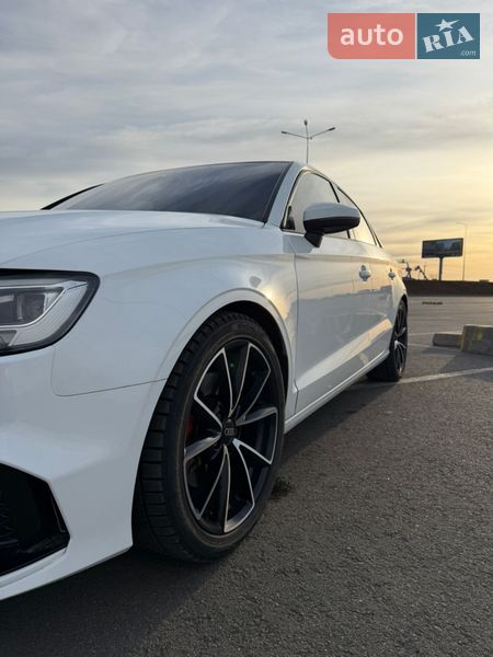 Седан Audi A3 2018 в Львове
