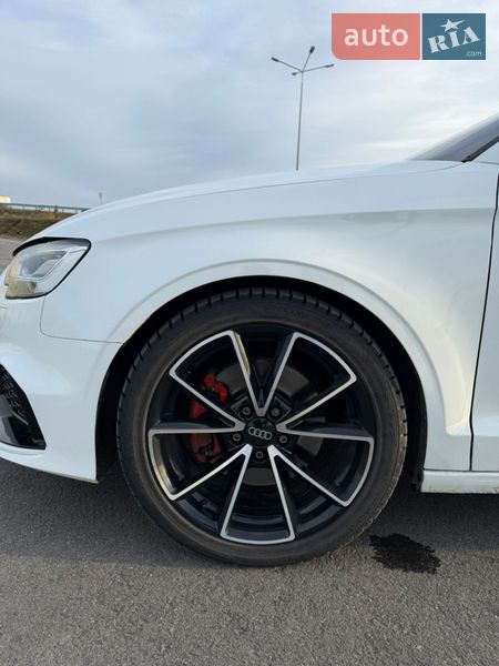 Седан Audi A3 2018 в Львове