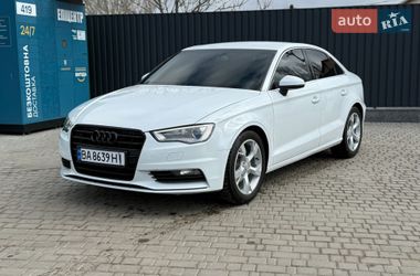 Седан Audi A3 2013 в Кропивницькому