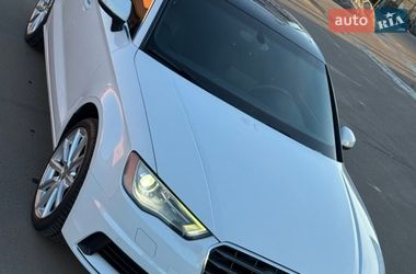 Седан Audi A3 2015 в Киеве