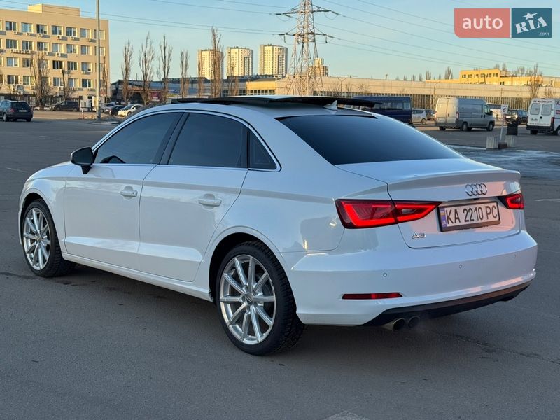 Седан Audi A3 2015 в Києві