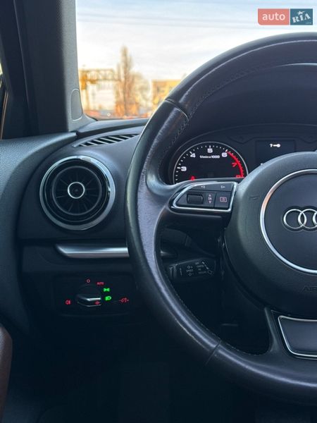 Седан Audi A3 2015 в Києві