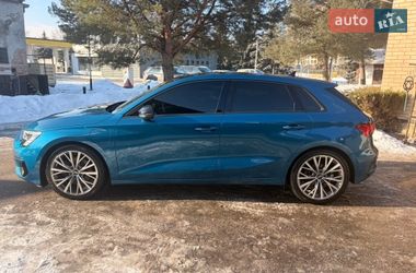 Хэтчбек Audi A3 2021 в Ивано-Франковске
