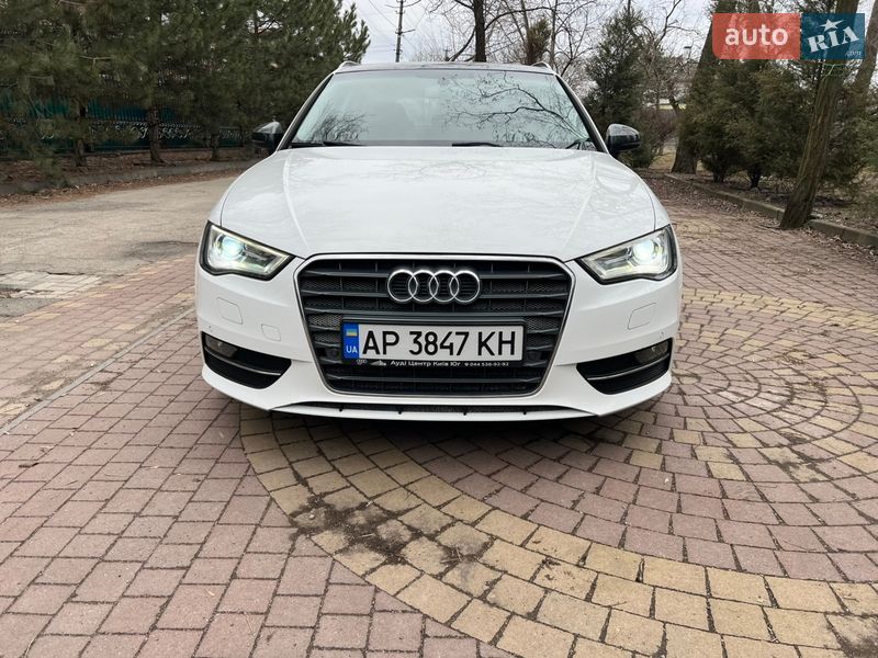 Хетчбек Audi A3 2016 в Запоріжжі