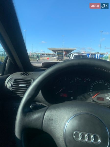 Хэтчбек Audi A3 2000 в Виннице