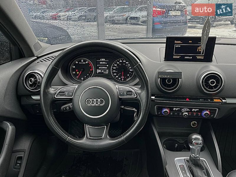 Седан Audi A3 2015 в Києві