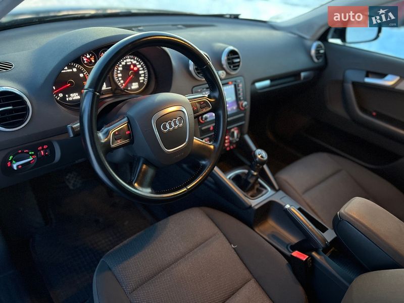 Хетчбек Audi A3 2010 в Житомирі