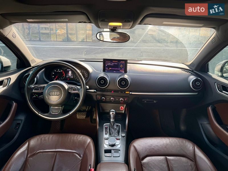 Седан Audi A3 2014 в Днепре