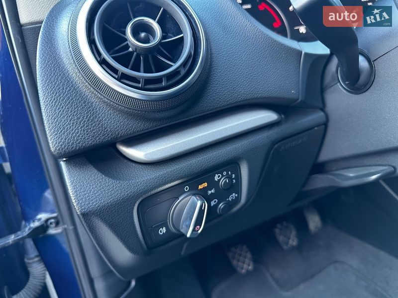 Хэтчбек Audi A3 2014 в Ивано-Франковске