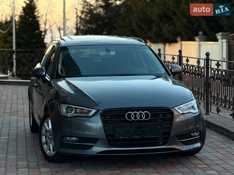 Хетчбек Audi A3 2016 в Одесі