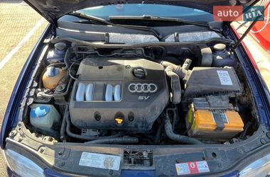 Хэтчбек Audi A3 2000 в Киеве