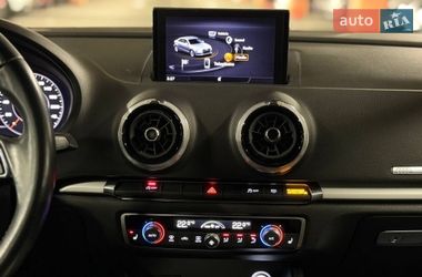 Седан Audi A3 2018 в Киеве