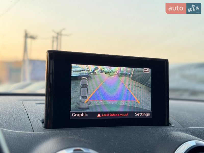 Седан Audi A3 2015 в Львові