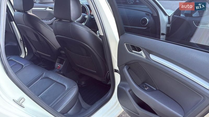 Хэтчбек Audi A3 2014 в Одессе