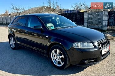 Хэтчбек Audi A3 2004 в Староконстантинове