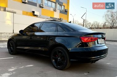 Седан Audi A3 2014 в Киеве