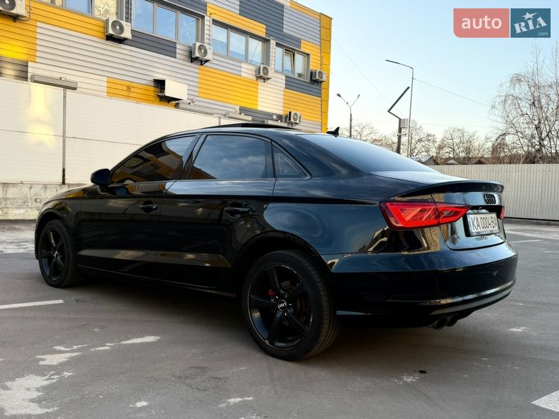 Седан Audi A3 2014 в Киеве