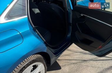 Седан Audi A3 2022 в Киеве