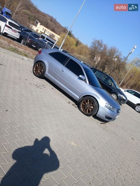 Хэтчбек Audi A3 2004 в Мукачево