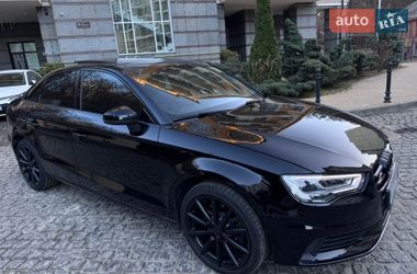 Седан Audi A3 2016 в Киеве