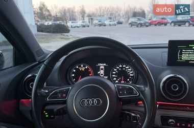 Седан Audi A3 2015 в Днепре