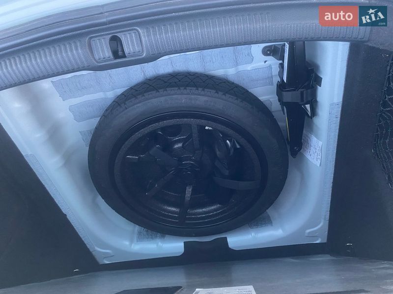 Седан Audi A3 2016 в Дніпрі