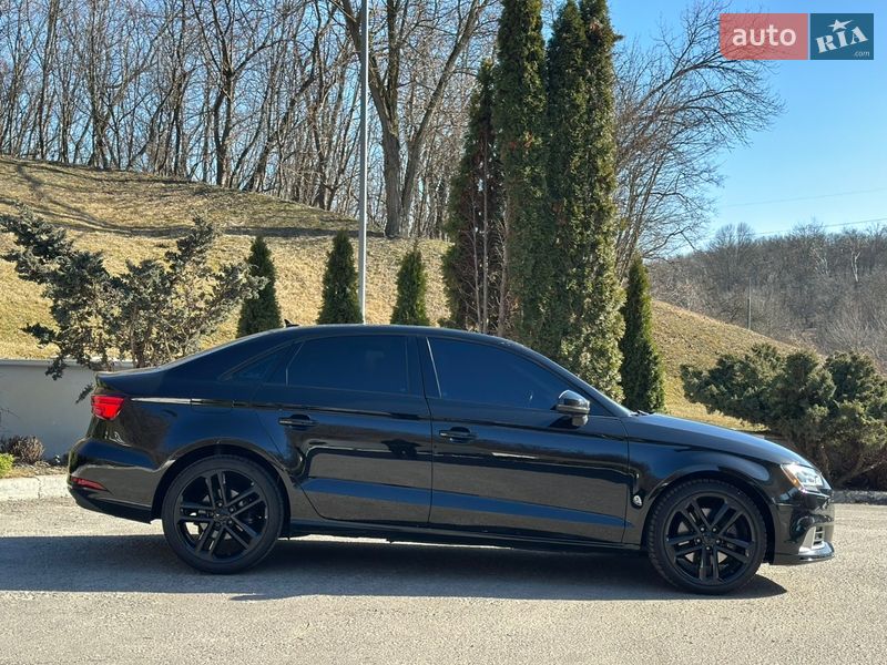 Седан Audi A3 2017 в Полтаве
