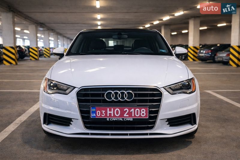 Седан Audi A3 2014 в Дубровице
