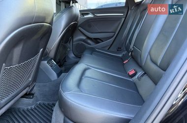 Седан Audi A3 2015 в Львове
