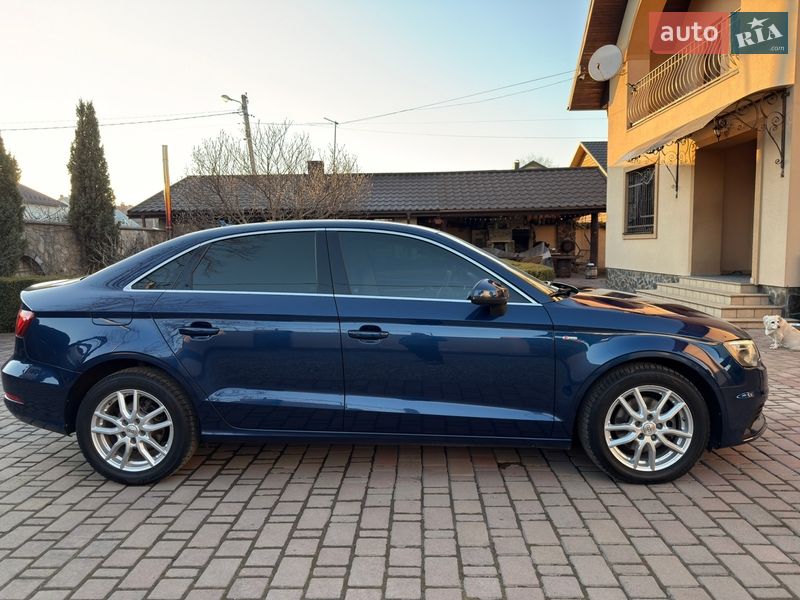 Седан Audi A3 2015 в Івано-Франківську