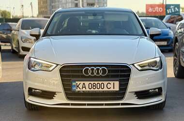 Седан Audi A3 2016 в Киеве