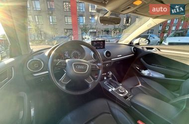 Седан Audi A3 2016 в Киеве