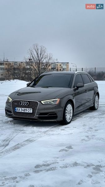 2016 Audi A3 E-Tron, VIN WAUTPBFF9GA107212:plate — фото 1 (autoria)