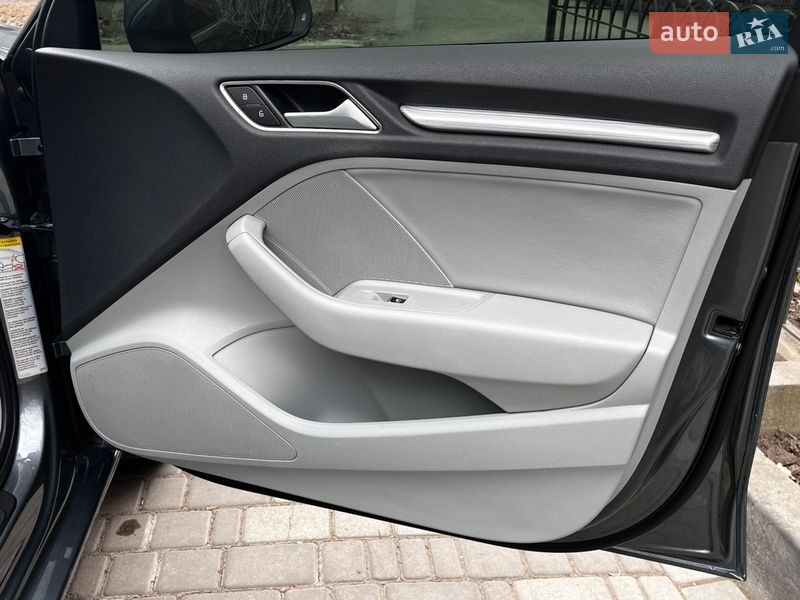 Седан Audi A3 2014 в Одессе