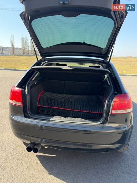 Хэтчбек Audi A3 2003 в Очакове