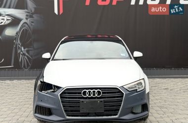 Седан Audi A3 2018 в Львове