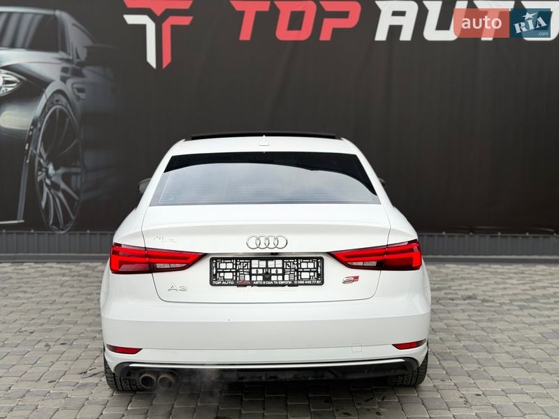 Седан Audi A3 2018 в Львове